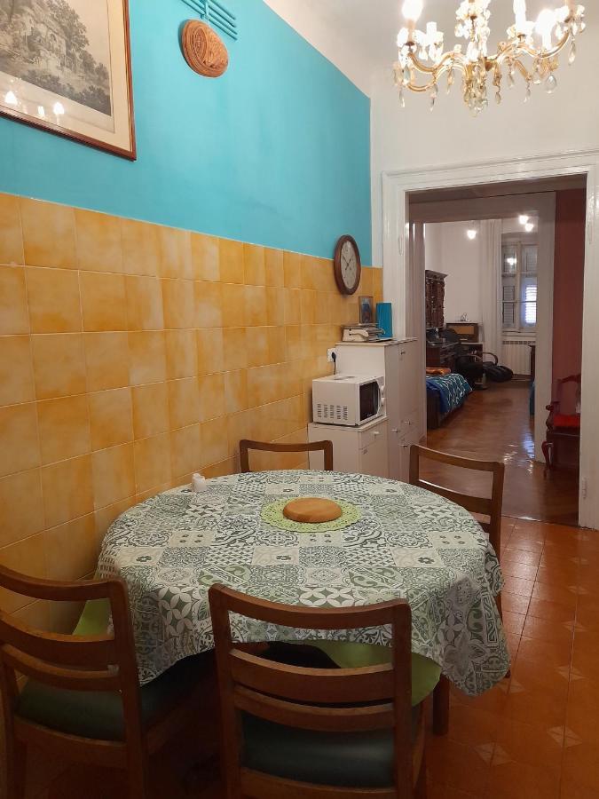 Casa Antica - Historical Apartment In Old City Center トリエステ エクステリア 写真